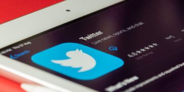 Twitter embraces blog mode with a new long-form text option