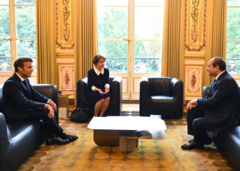 President Sisi holds closed-door meeting with French counterpart at Elysee Palace