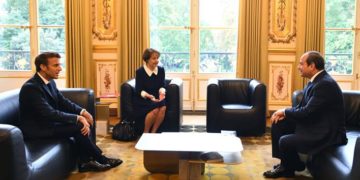 President Sisi holds closed-door meeting with French counterpart at Elysee Palace 1 - Egyptian Gazette President Sisi holds closed-door meeting with French counterpart at Elysee Palace