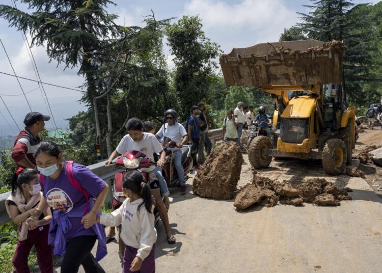 Floods, landslides leave 40 dead in northern India 2 - Egyptian Gazette Floods, landslides leave 40 dead in northern India 1 - Egyptian Gazette