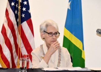 US warns Pacific islands of struggle against coercive regimes