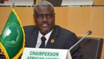 AU, France review means of settling Libyan crisis