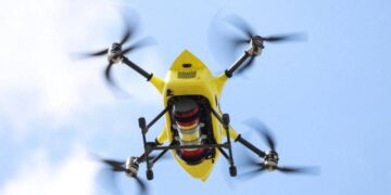 European hospitals test drones to speed delivery of human tissue