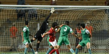 Al-Ahly held to goalless draw by Eastern Company