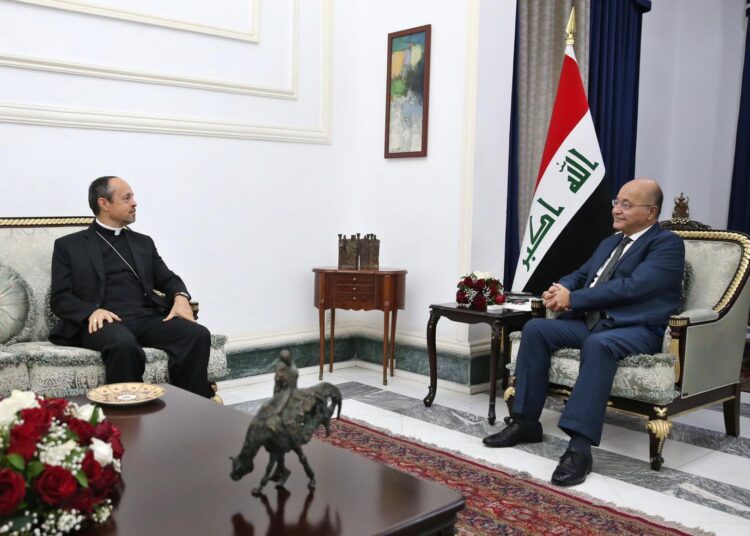 Iraqi president hails Vatican Pope's efforts to support security, stability to his country 1 - Egyptian Gazette