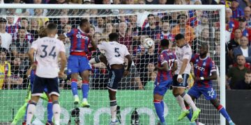 Arsenal opens EPL with 2-0  win at Crystal Palace