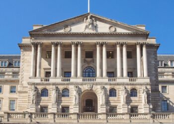 Bank of England raises rates by most since 1995