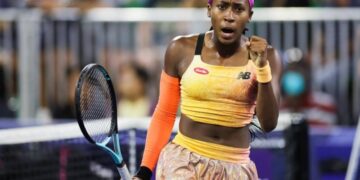 Gauff thwarts Osaka fight-back to reach San Jose WTA quarter-finals