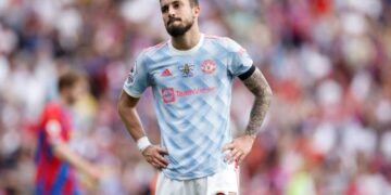 Man United’s Telles joins Sevilla on loan