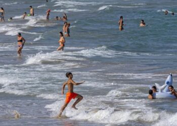 Scientists warn of dire effects as Mediterranean heats up