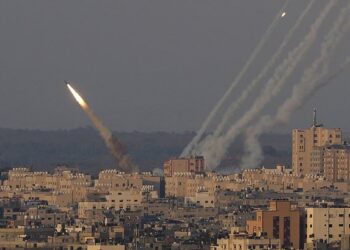 Egypt urges Israelis, Palestinians to ceasefire in Gaza