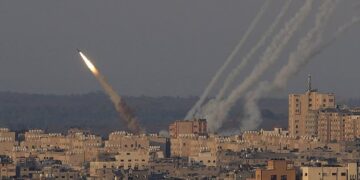 Egypt urges Israelis, Palestinians to ceasefire in Gaza