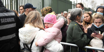 OFFI: Nearly 99,000 Ukrainian refugees arrive in France 1 - Egyptian Gazette OFFI: Nearly 99,000 Ukrainian refugees arrive in France