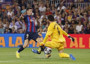 New-look Barca frustrated by Rayo in season opener
