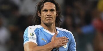 Edinson Cavani joins Spain's Valencia 1 - Egyptian Gazette Edinson Cavani joins Spain’s Valencia
