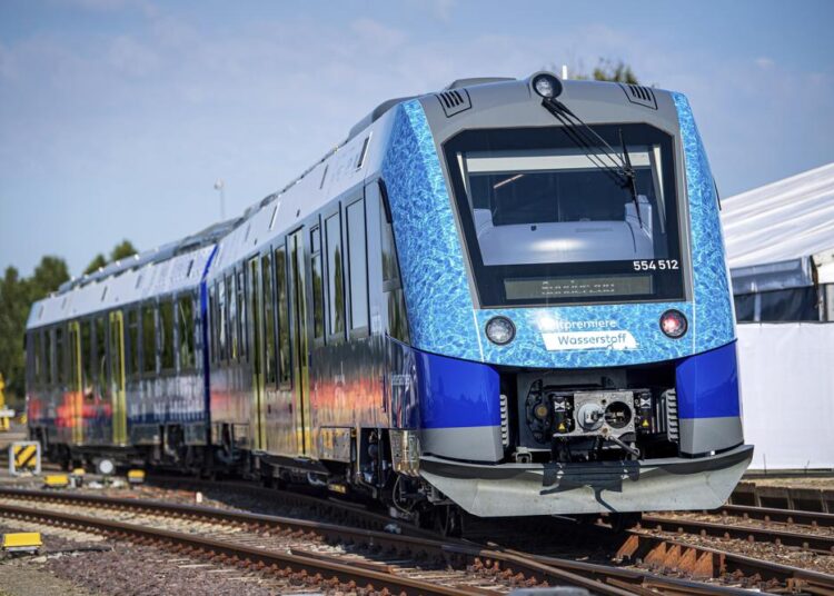 Fleet of hydrogen passenger trains begins service in Germany 1 - Egyptian Gazette