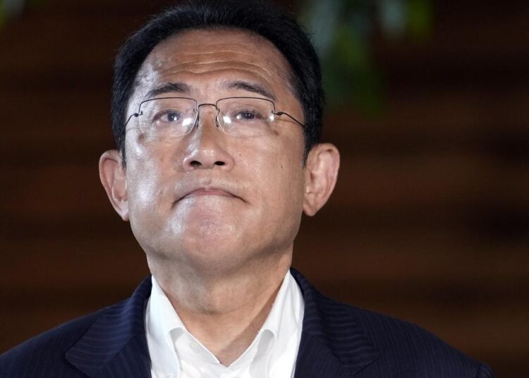 Japan prime minister tests positive for Covid, isolates 1 - Egyptian Gazette