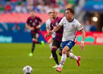 US defender Dest joins AC Milan