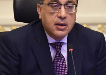 PM: Sharm el-Sheikh airport can receive 10 million tourists yearly