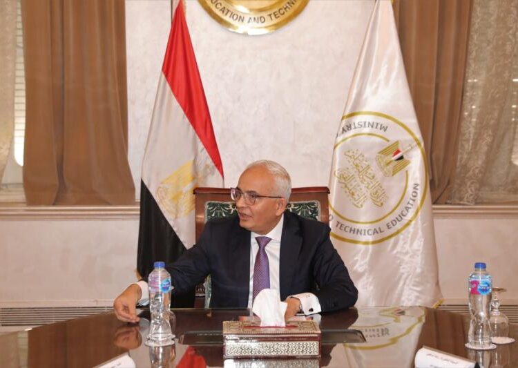 Education ministry denies rumors on cancelling Saturday holiday 2 - Egyptian Gazette Education ministry denies rumors on cancelling Saturday holiday 1 - Egyptian Gazette