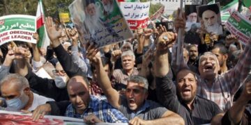 Iran protesters return to streets, defying deadly crackdown 1 - Egyptian Gazette Iran protesters return to streets, defying deadly crackdown