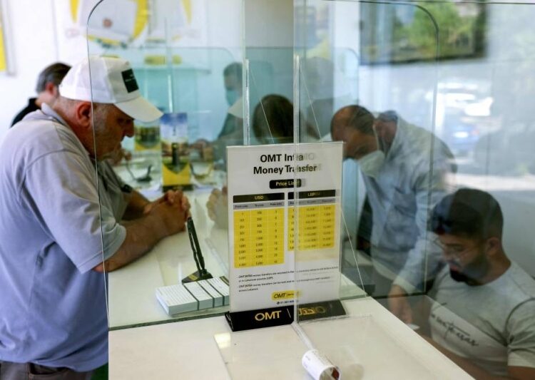 Money transfer firms replace banks in crisis-hit Lebanon 1 - Egyptian Gazette