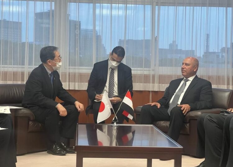 Egypt, Japan discuss boosting co-operation in transport field 1 - Egyptian Gazette Egyptian Transport Minister Kamel el Wazir discussed with Japanese State Minister for Foreign Affairs Kenji Yamada means of boosting cooperation between Cairo and Tokyo.