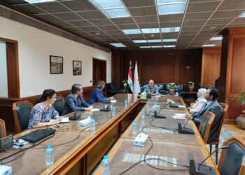 Irrigation min., UN coordinator in Egypt discuss co-operation in water field