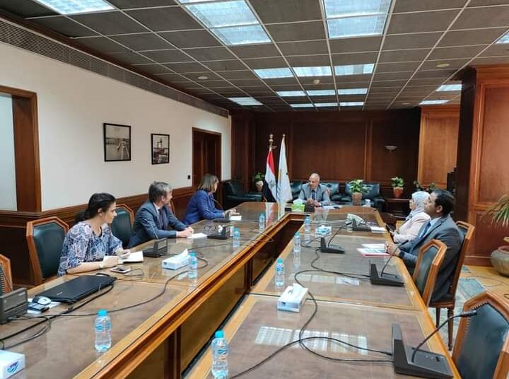 Irrigation min., UN coordinator in Egypt discuss co-operation in water field 2 - Egyptian Gazette Irrigation min., UN coordinator in Egypt discuss co-operation in water field 1 - Egyptian Gazette