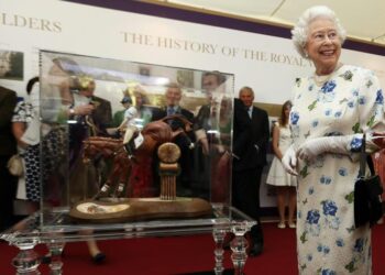 Queen Elizabeth’s favourite brands face losing royal warrant