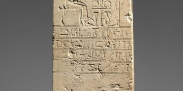 Two ancient statues back from Belgium