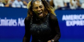 Battling Williams powers into US Open third round