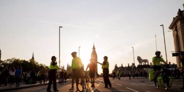 ‘We got this wrong’: British Cycling apologises for guidance on Queen’s funeral