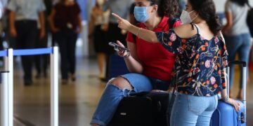 Germany to drop mask-wearing mandate on planes 1 - Egyptian Gazette Germany to drop mask-wearing mandate on planes