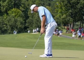 US make fast start in Presidents Cup