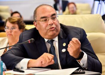 Cairo stresses need to implement Paris Agreement