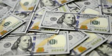 Cairo points to progress in loan talks with IMF