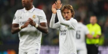 Real Madrid and Man City lock up Champions League last 16 places