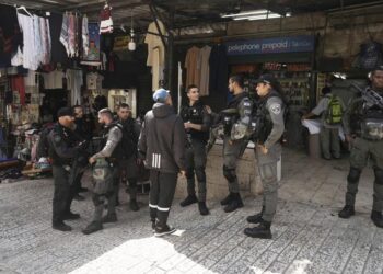 3 Palestinians killed by Israeli troops in separate clashes