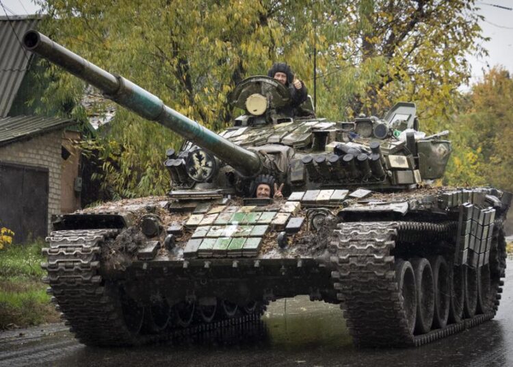 Ukraine: Evacuations intensify in Kherson; power sites hit 1 - Egyptian Gazette