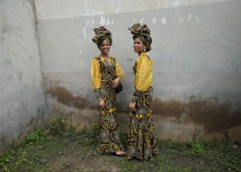 Nigerian city celebrates its many twins with annual festival