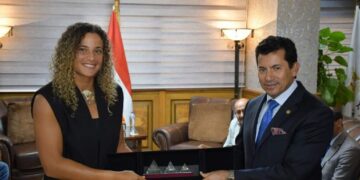 Sports min. honours tennis star Mayar Sherif 1 - Egyptian Gazette Sports min. honours tennis star Mayar Sherif