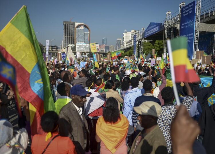 Ethiopians protest against outsiders amid Tigray conflict 1 - Egyptian Gazette