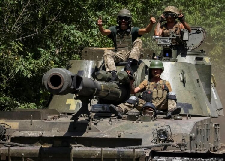 Ukraine encircles thousands of Russian troops at Lyman stronghold 2 - Egyptian Gazette Ukraine encircles thousands of Russian troops at Lyman stronghold 1 - Egyptian Gazette