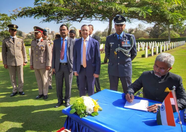 Indian FM Jaishankar pays tribute to soldiers martyred at World War I 1 - Egyptian Gazette