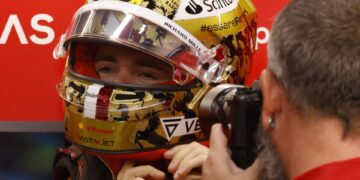 Leclerc quickest in damp Singapore practice, Verstappen second