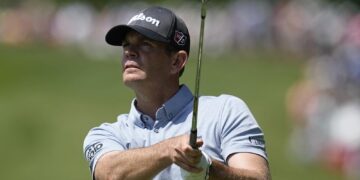 Steele takes 1-shot lead at PGA Tour’s Zozo Championship