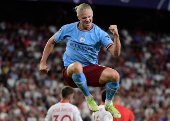 Liverpool faces Arsenal, City fuelled by red-hot Haaland