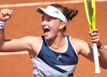 Barbora Krejcikova reaches Agel Open final