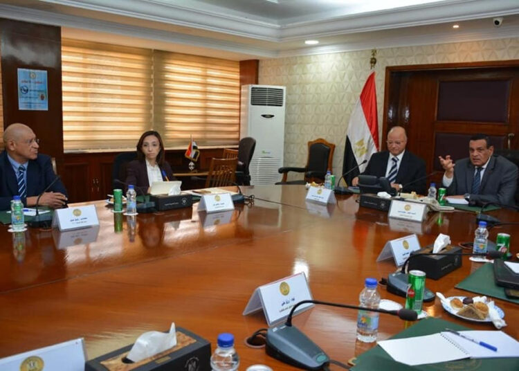 Minister reviews preparations for transport of climate conf. participants 1 - Egyptian Gazette